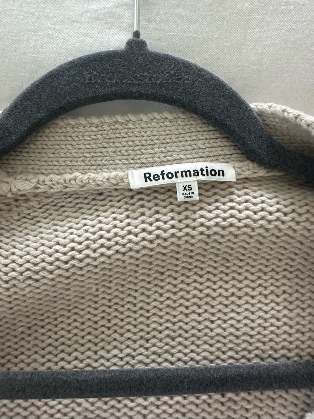 Reformation Cardigan - Picture 3 of 6